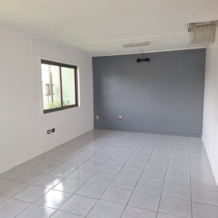 SE ARRIENDA EXCELENTE CASA, RECIEN REMODELADA, A PASOS AVENIDA ALEMANIA TEMUCO.