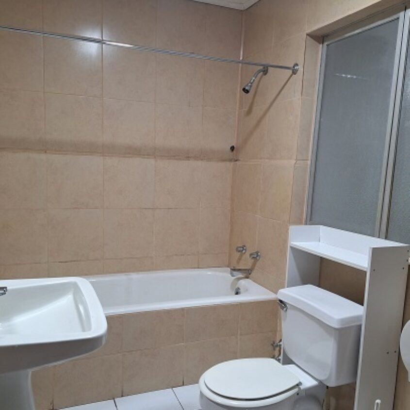 SE ARRIENDA USO OFICINAS, 220 M2, CON 9 AMPLIAS ESPACIOS DE TRABAJO EN CENTRO DE TEMUCO.