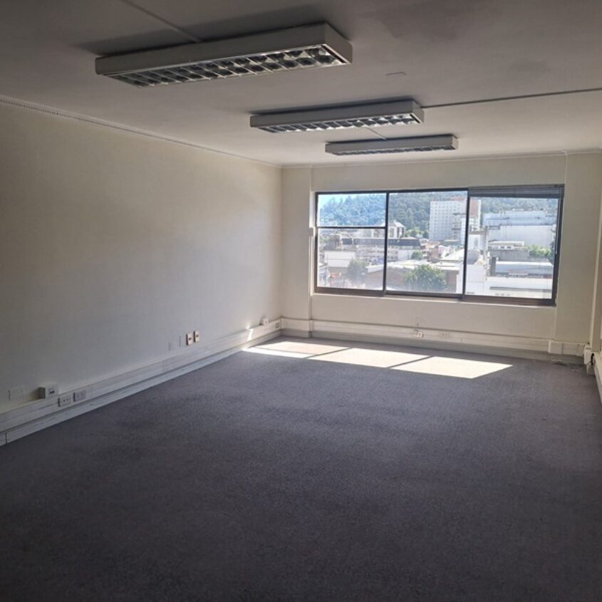 VENTA OFICINA, EDIFICIO ALCANTARA, GRAN OPORTUNIDAD EN CENTRO TEMUCO.