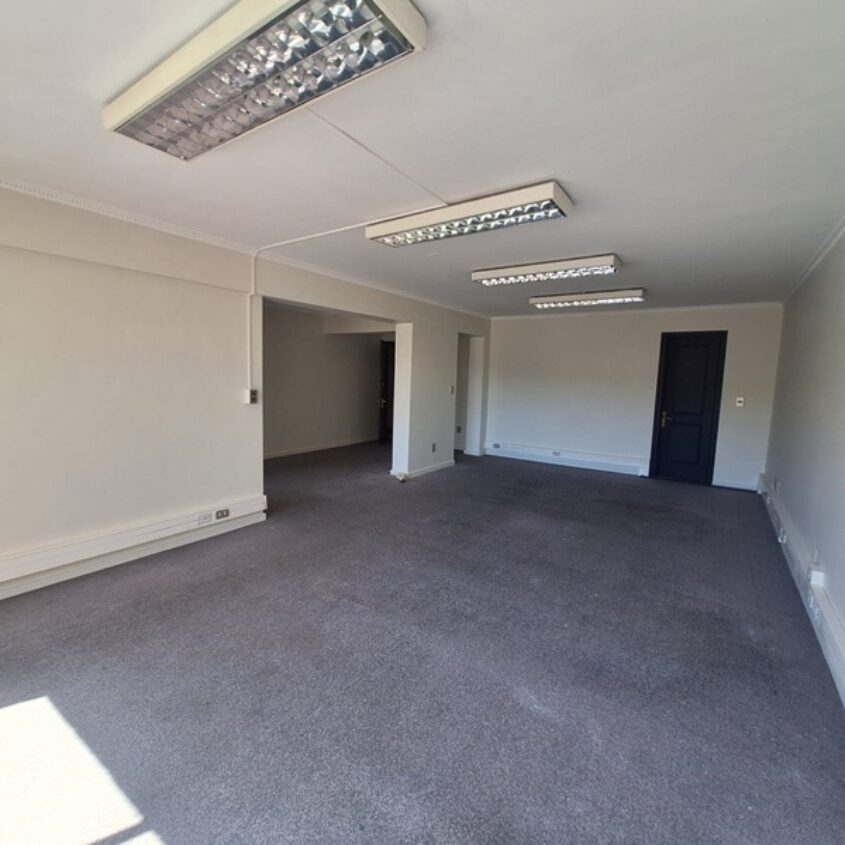 VENTA OFICINA, EDIFICIO ALCANTARA, GRAN OPORTUNIDAD EN CENTRO TEMUCO.