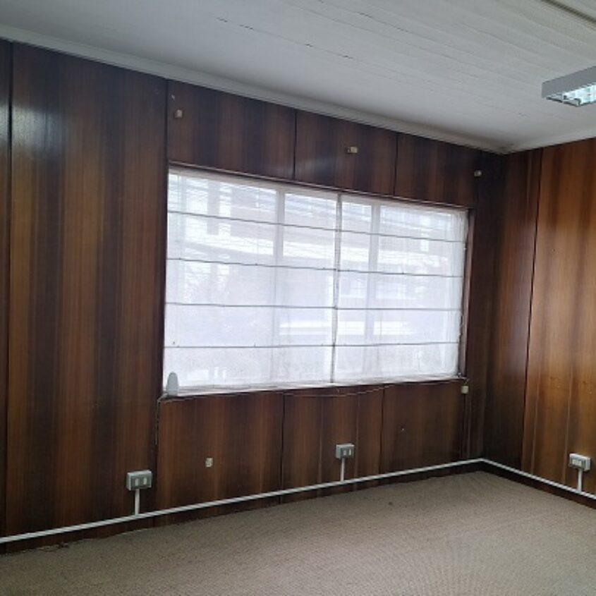 SE ARRIENDA USO OFICINAS, 220 M2, CON 9 AMPLIAS ESPACIOS DE TRABAJO EN CENTRO DE TEMUCO.