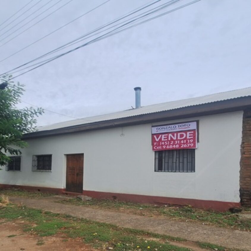 SE VENDE CASA CENTRICA CIUDAD DE TRAIGUEN.