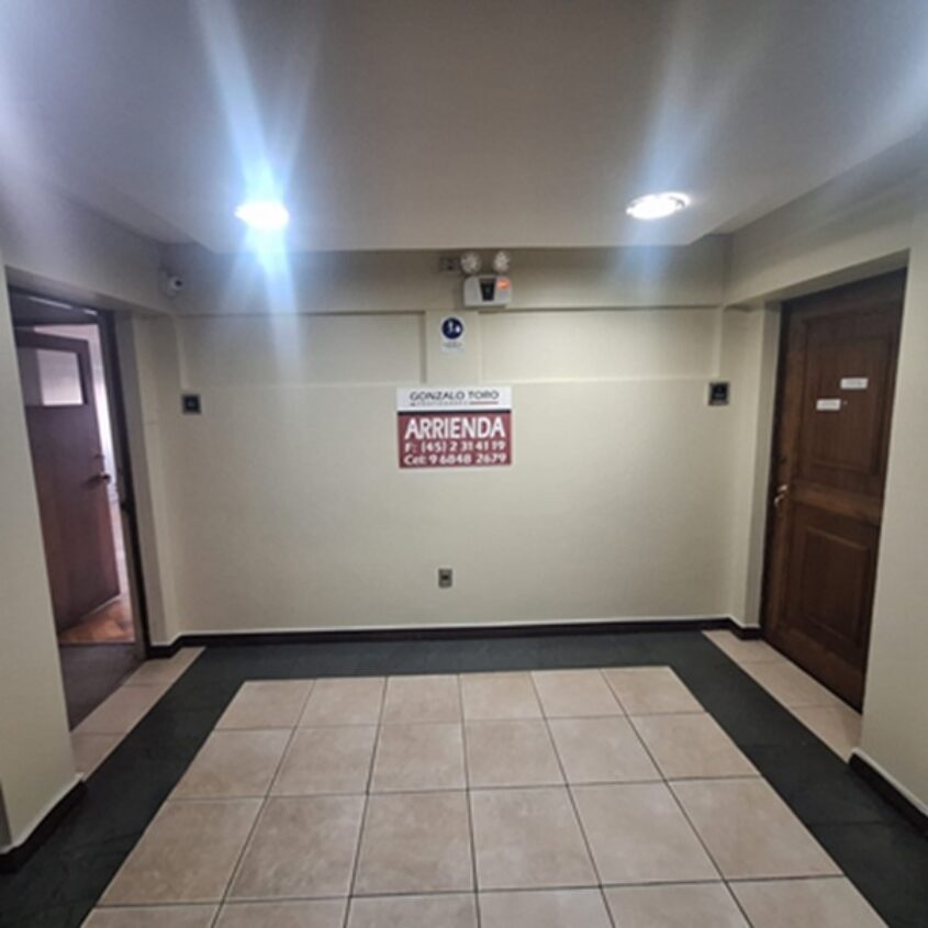 SE ARRIENDA ESPECTACULAR OFICINA DE 115 Ó 231 m2, PLENO CENTRO TEMUCO CON ESTACIONAMIENTO.