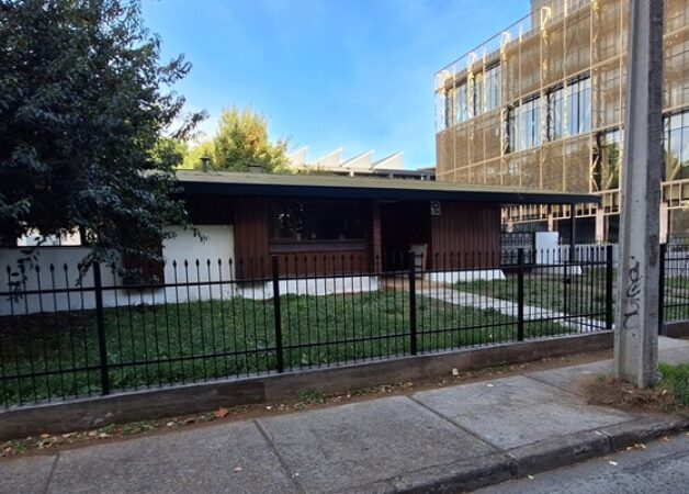 SE ARRIENDA CASA COMERCIAL, CALLE EL BOSQUE -TEMUCO