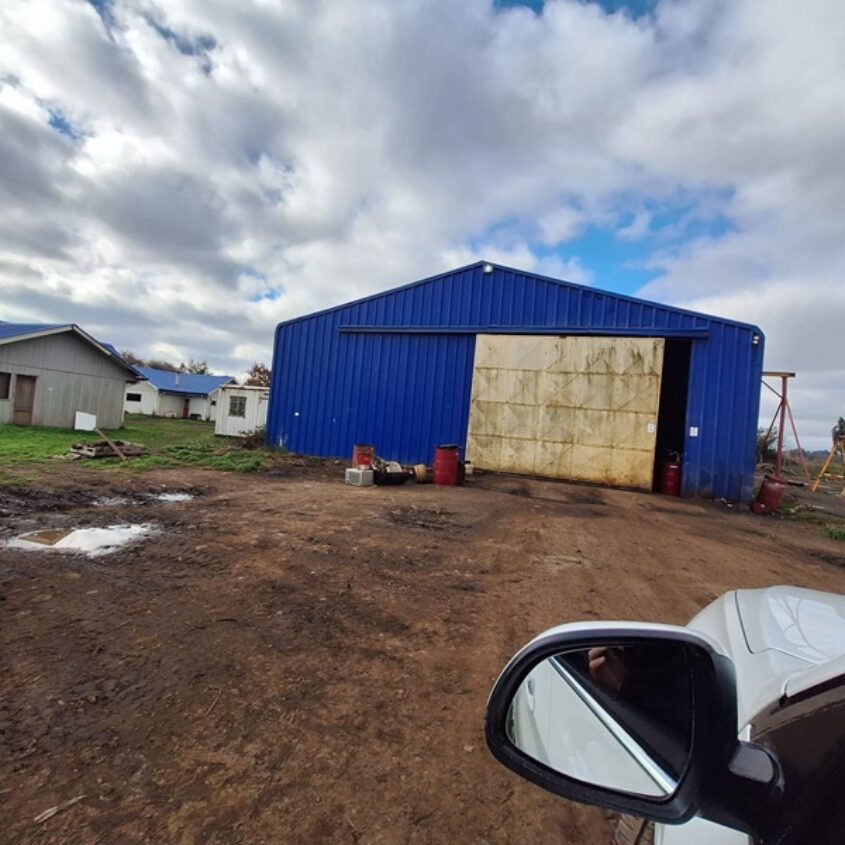 SE VENDE Ó ARRIENDA PROPIEDAD KM 614, RUTA 5 SUR, COSTADO CARRETERA, SECTOR PERQUENCO.