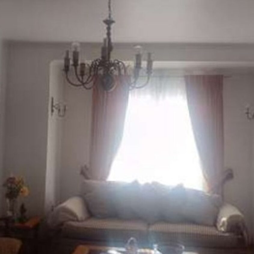SE VENDE ESPECTACULAR CASA SECTOR RESIDENCIAL CIUDAD DE TRAIGUEN, 2.000 M2.