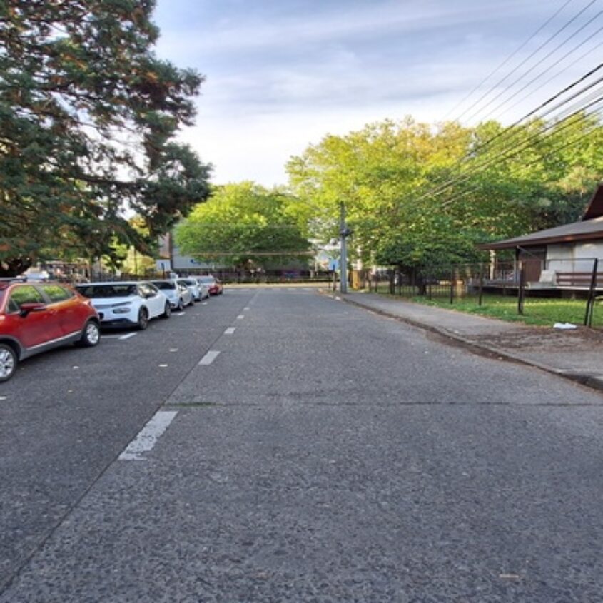 SE ARRIENDA CASA COMERCIAL, CALLE EL BOSQUE -TEMUCO