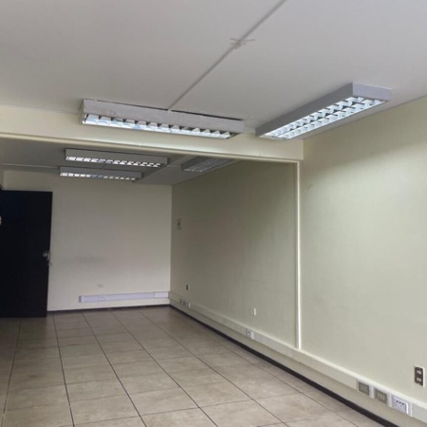 SE ARRIENDA EDIFICIO 460 M2, TOTAL Ó PARCIAL, TEMUCO