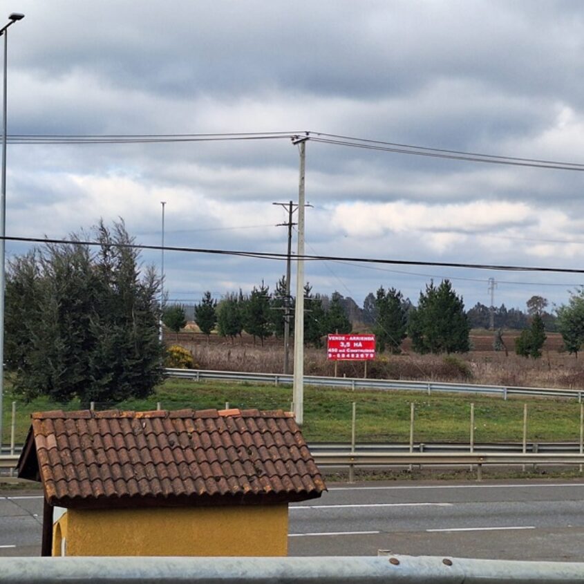 SE VENDE Ó ARRIENDA PROPIEDAD KM 614, RUTA 5 SUR, COSTADO CARRETERA, SECTOR PERQUENCO.