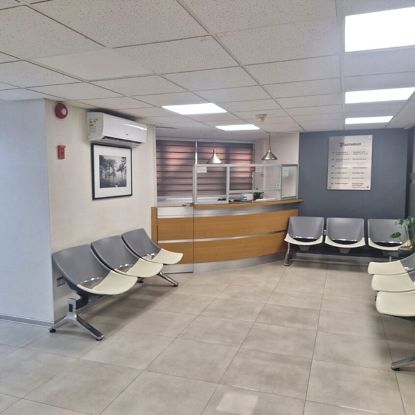 SE VENDE CONSULTA MEDICA, EDIFICIO ESPECIALIDADES MÉDICAS DINAMARCA, TEMUCO.