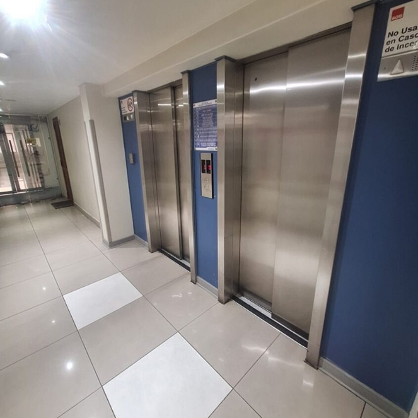 SE VENDE CONSULTA MEDICA, EDIFICIO ESPECIALIDADES MÉDICAS DINAMARCA, TEMUCO.