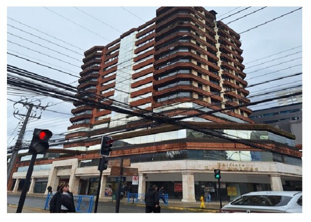 SE VENDE EXCELENTE DEPARTAMENTO EDIFICIO LAS RAICES, CENTRO TEMUCO.