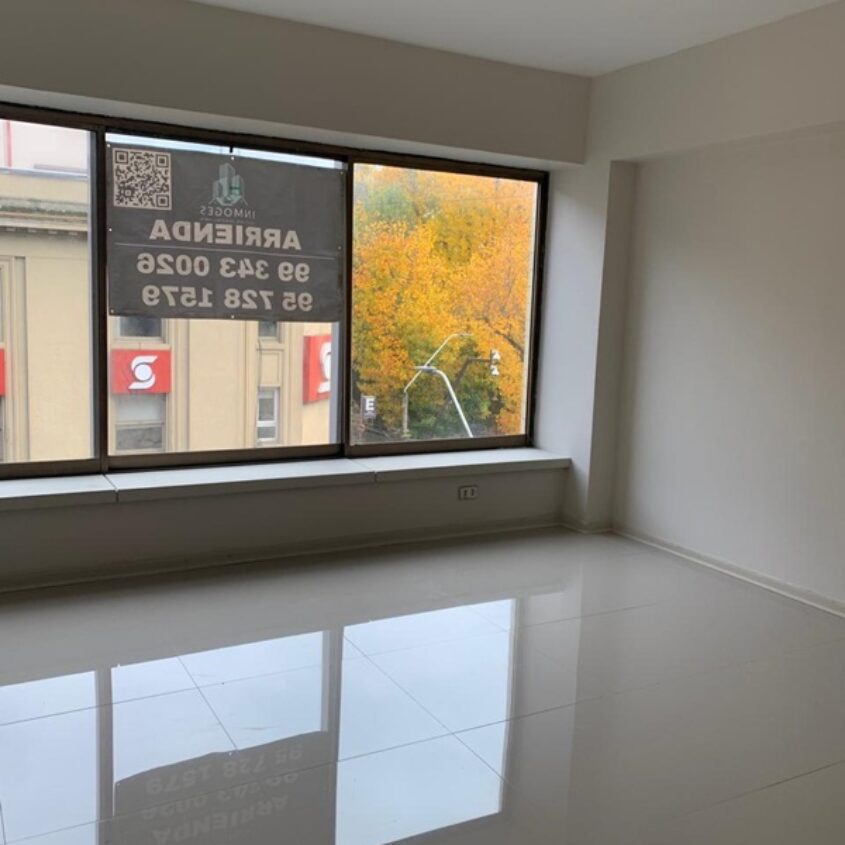 SE ARRIENDA OFICINA, ED. BANCO SECURITY – TEMUCO.