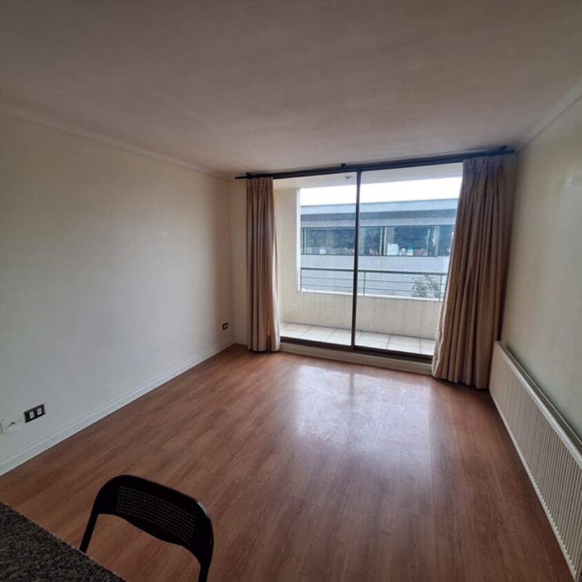 Se vende Departamento edificio Av. Alemania, Temuco.